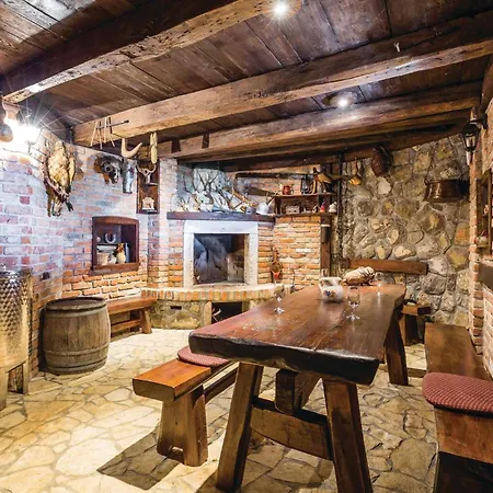 Holiday home Beautiful In With Kitchen *