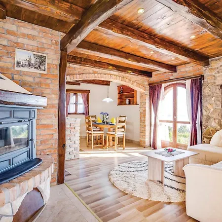 Beautiful In With Kitchen Lovran